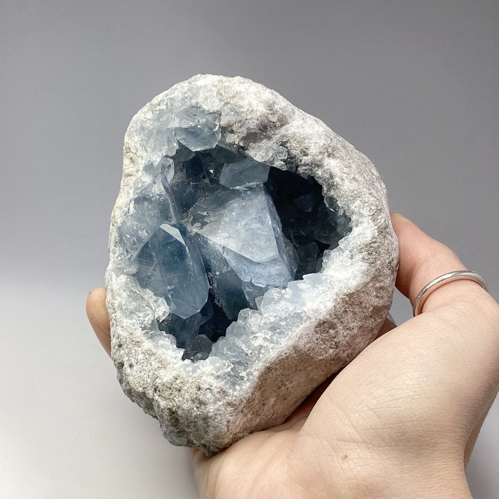 Celestite Geode - Rocks and Gems Canada