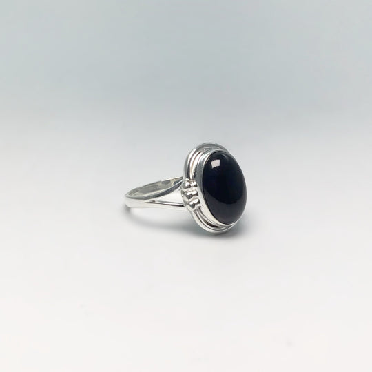 Black Onyx Ring - Rocks and Gems Canada