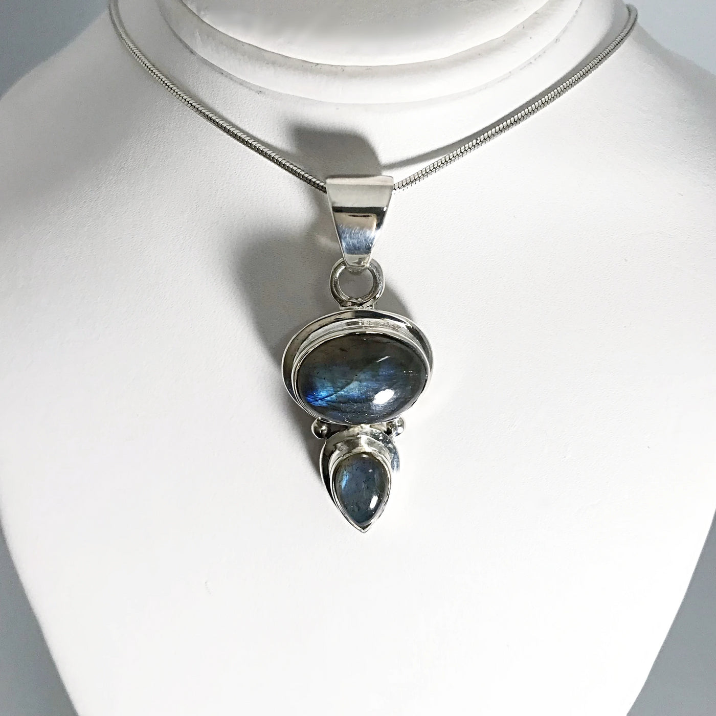 Labradorite Pendant