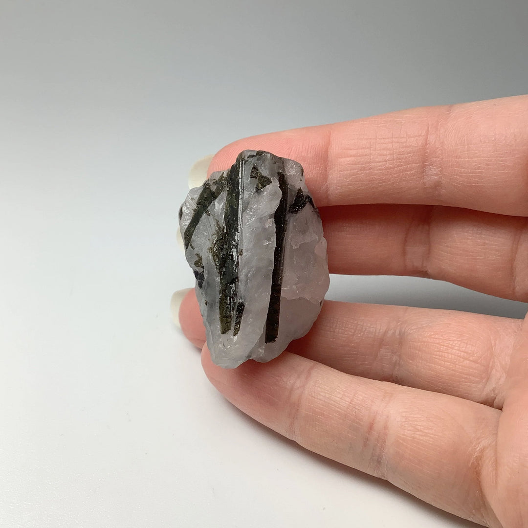 Green Tourmaline in Quartz - Rocks and Gems Canada