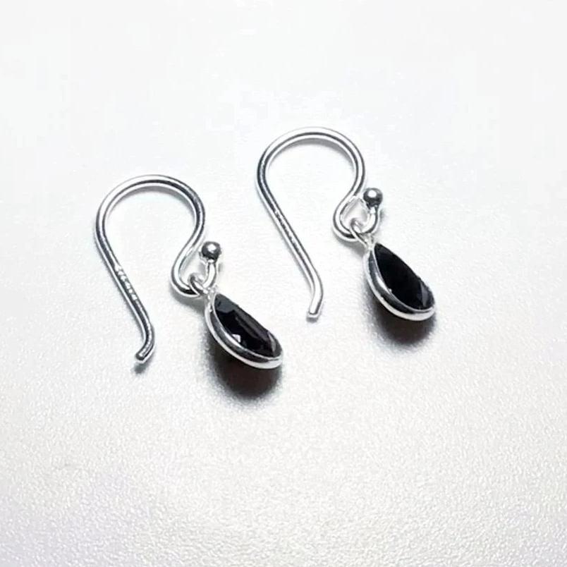 Faceted Black Onyx Dangle Earrings - Rocks and Gems Canada