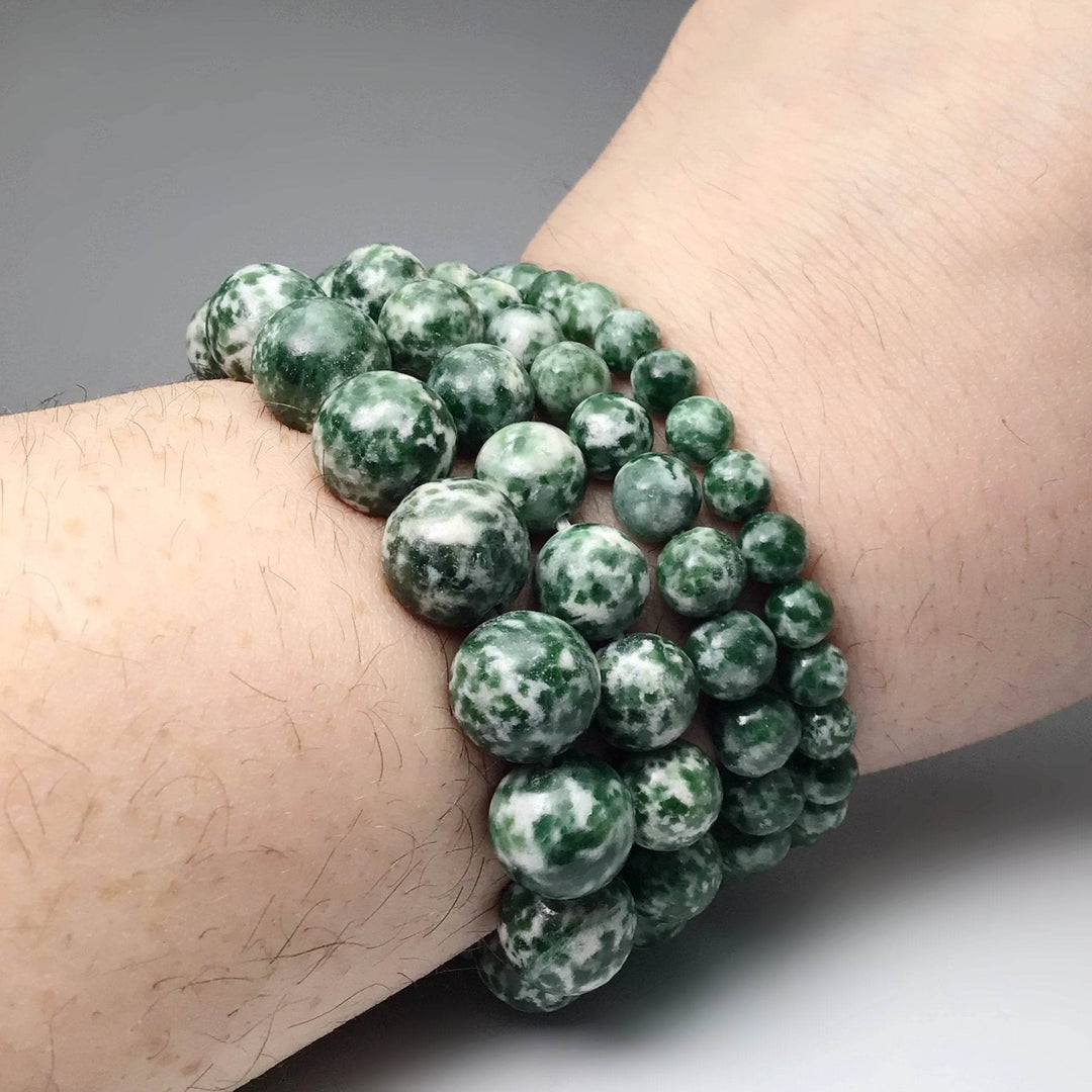 Green Dot Jade Beaded Bracelet - Rocks and Gems Canada