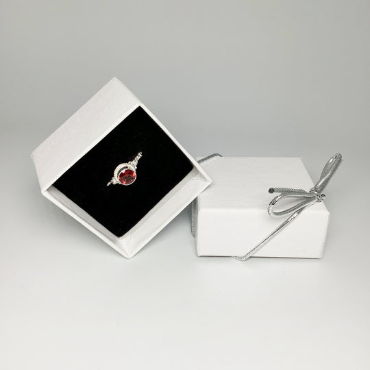 Garnet Ring - Rocks and Gems Canada