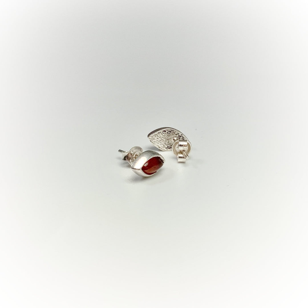 Cognac Amber Stud Earrings - Rocks and Gems Canada