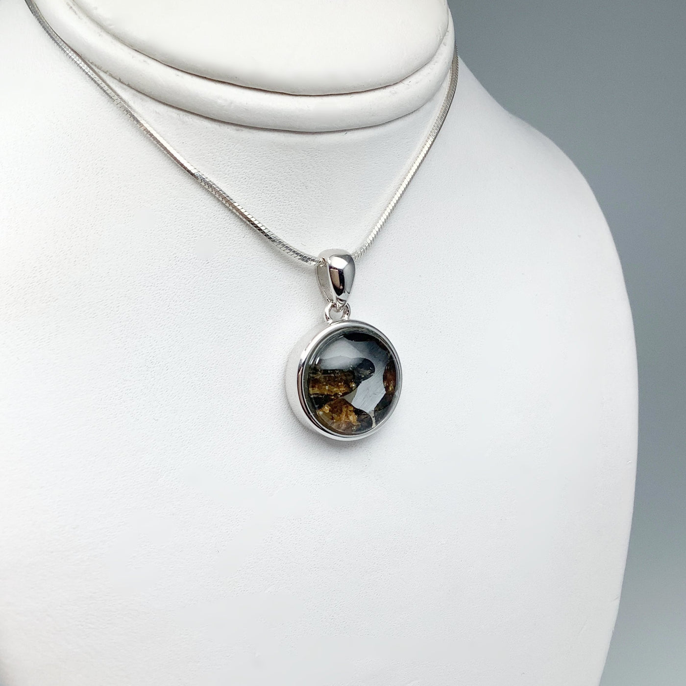 Sericho Meteorite Small Round Pendant