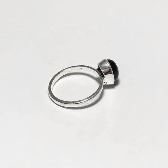 Black Onyx Ring - Rocks and Gems Canada
