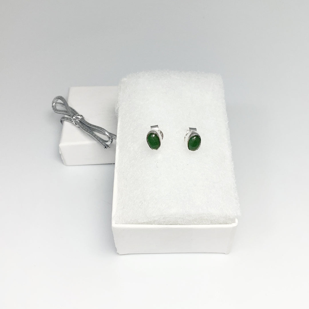 Green Aventurine Stud Earrings - Rocks and Gems Canada