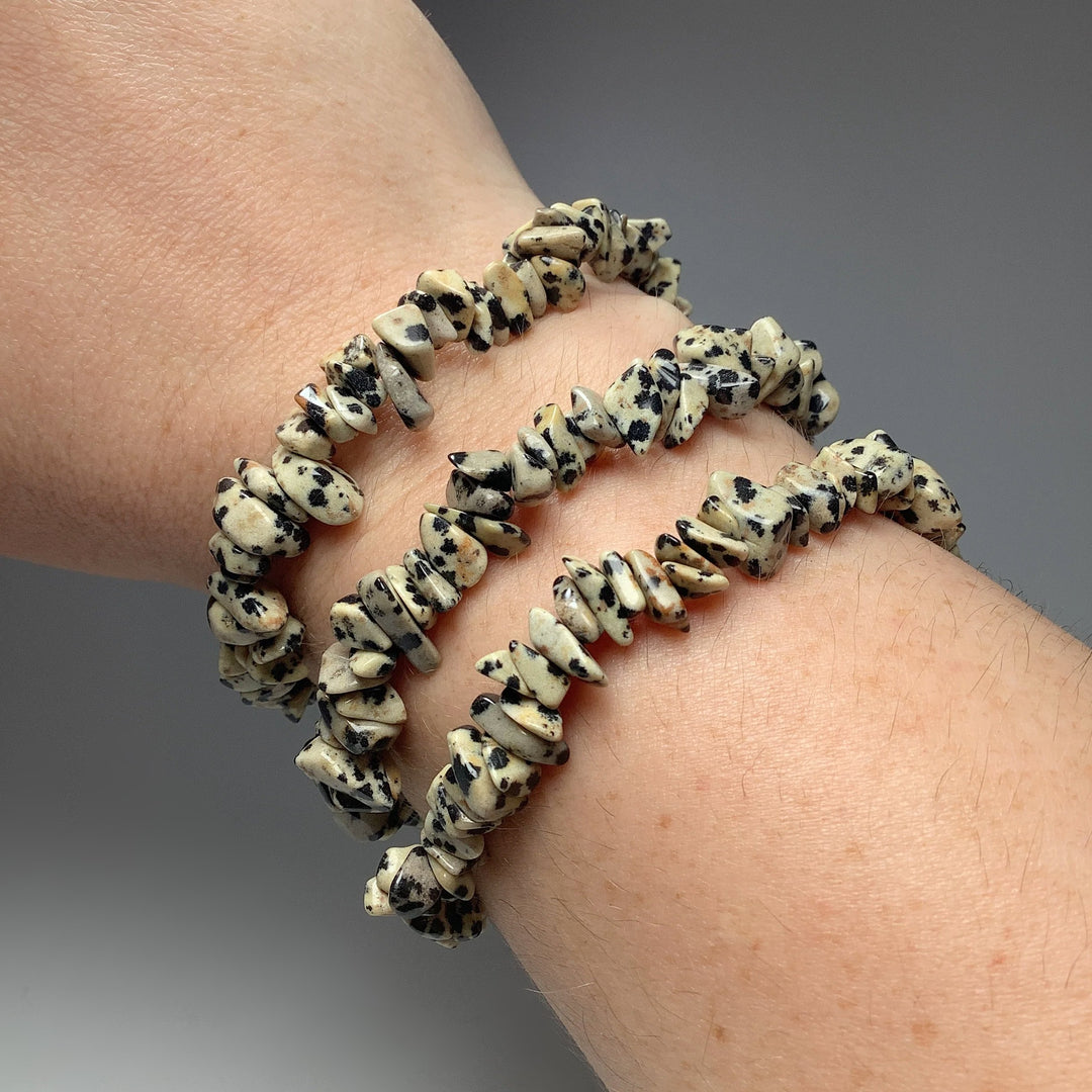 Dalmatian Jasper Chip Beaded Bracelet - Rocks and Gems Canada