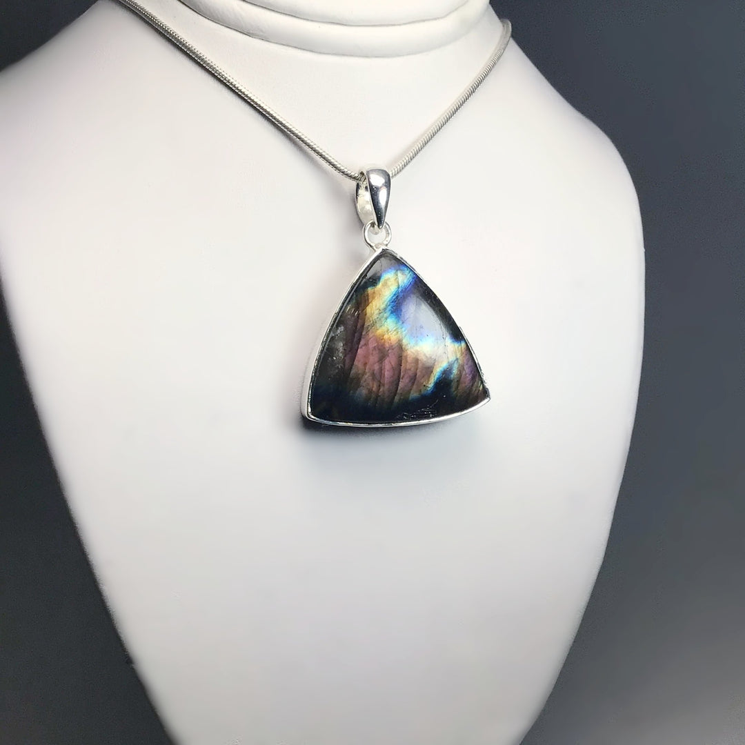 Purple Labradorite Pendant - Rocks and Gems Canada