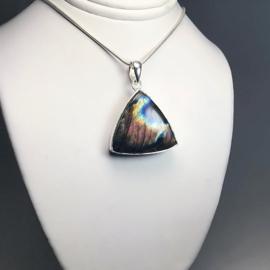 Purple Labradorite Pendant - Rocks and Gems Canada