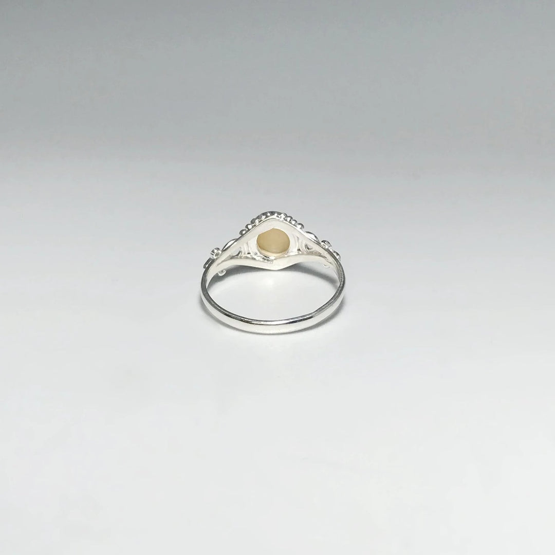 Freshwater Pearl Ring - Rocks and Gems Canada