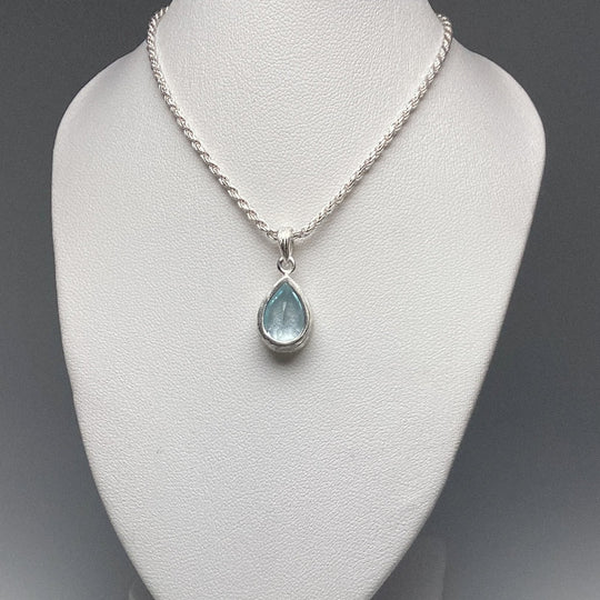 Blue Topaz Pendant - Rocks and Gems Canada