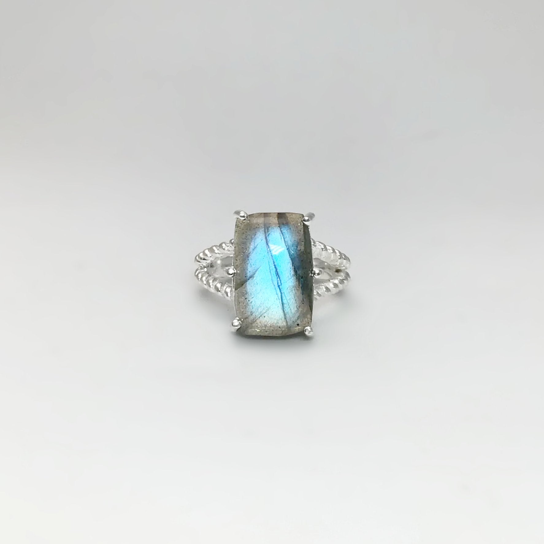 Labradorite Ring - Rocks and Gems Canada