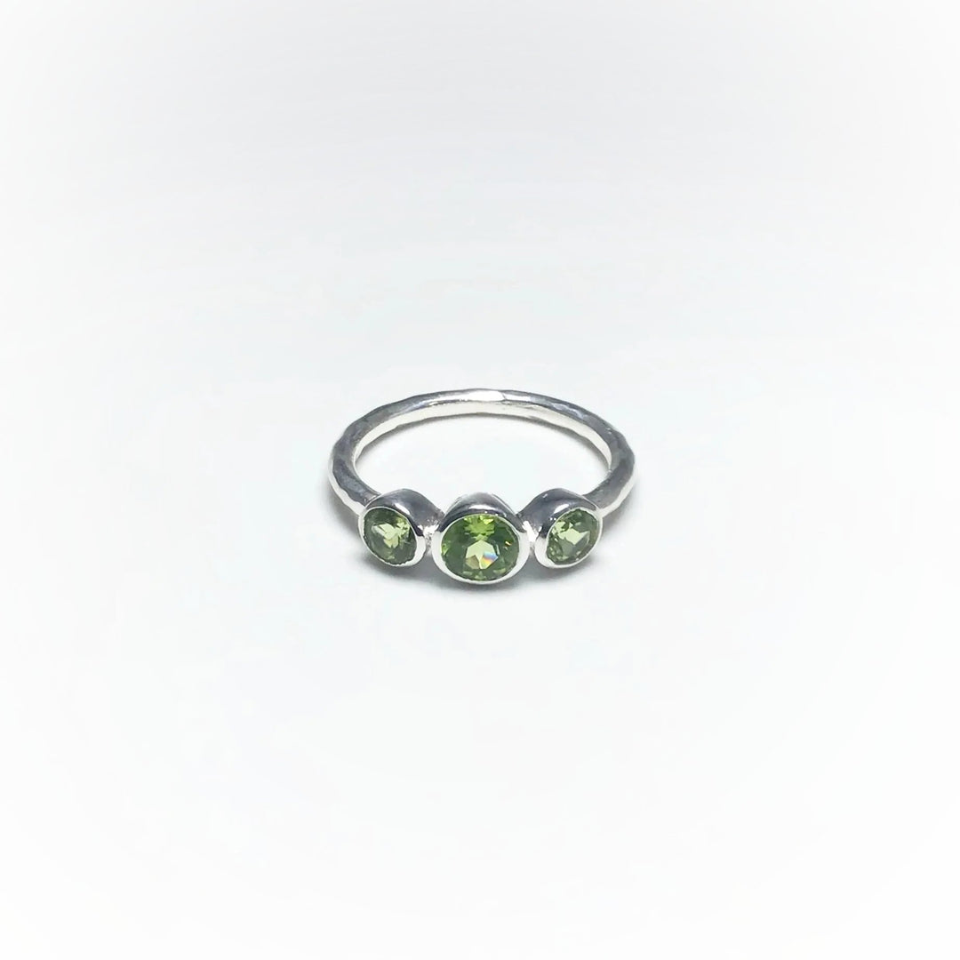 Peridot Ring - Rocks and Gems Canada