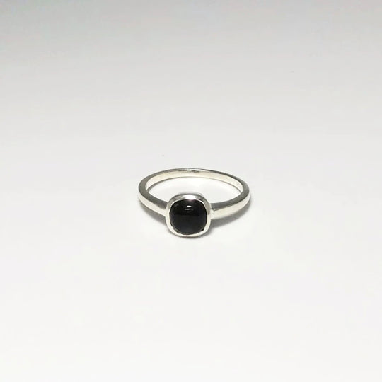 Black Onyx Ring - Rocks and Gems Canada