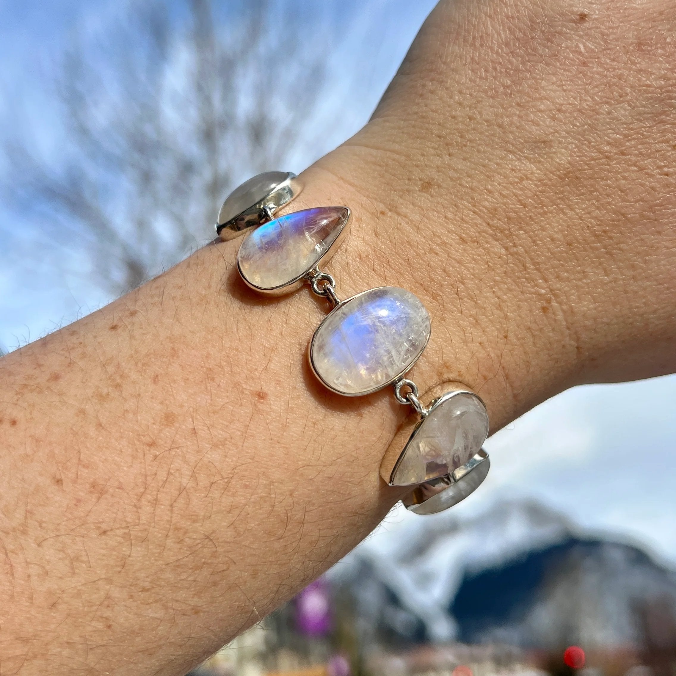 Silver moonstone bracelet online