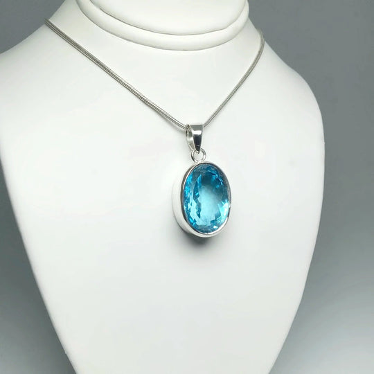 London Blue Topaz Pendant - Rocks and Gems Canada