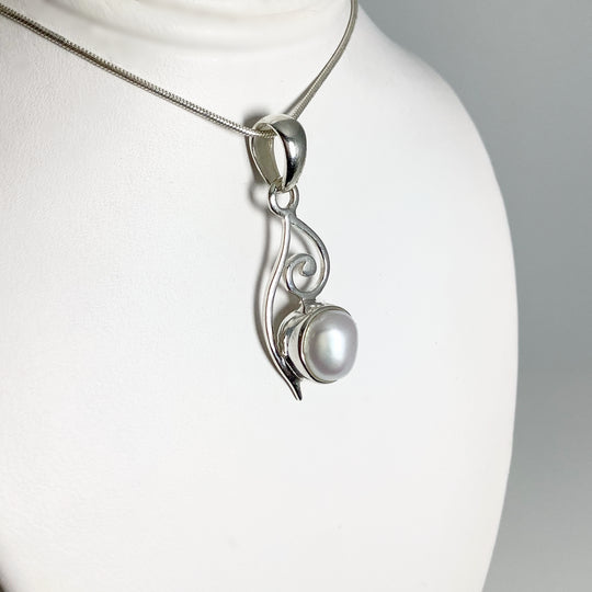 Pearl Pendant - Rocks and Gems Canada