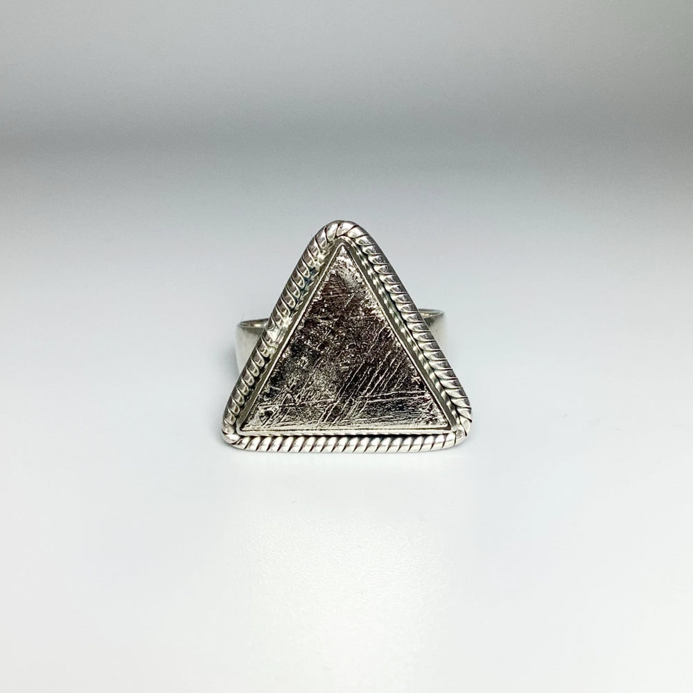 Muonionalusta Meteorite Triangle Setting Ring - Rocks and Gems Canada