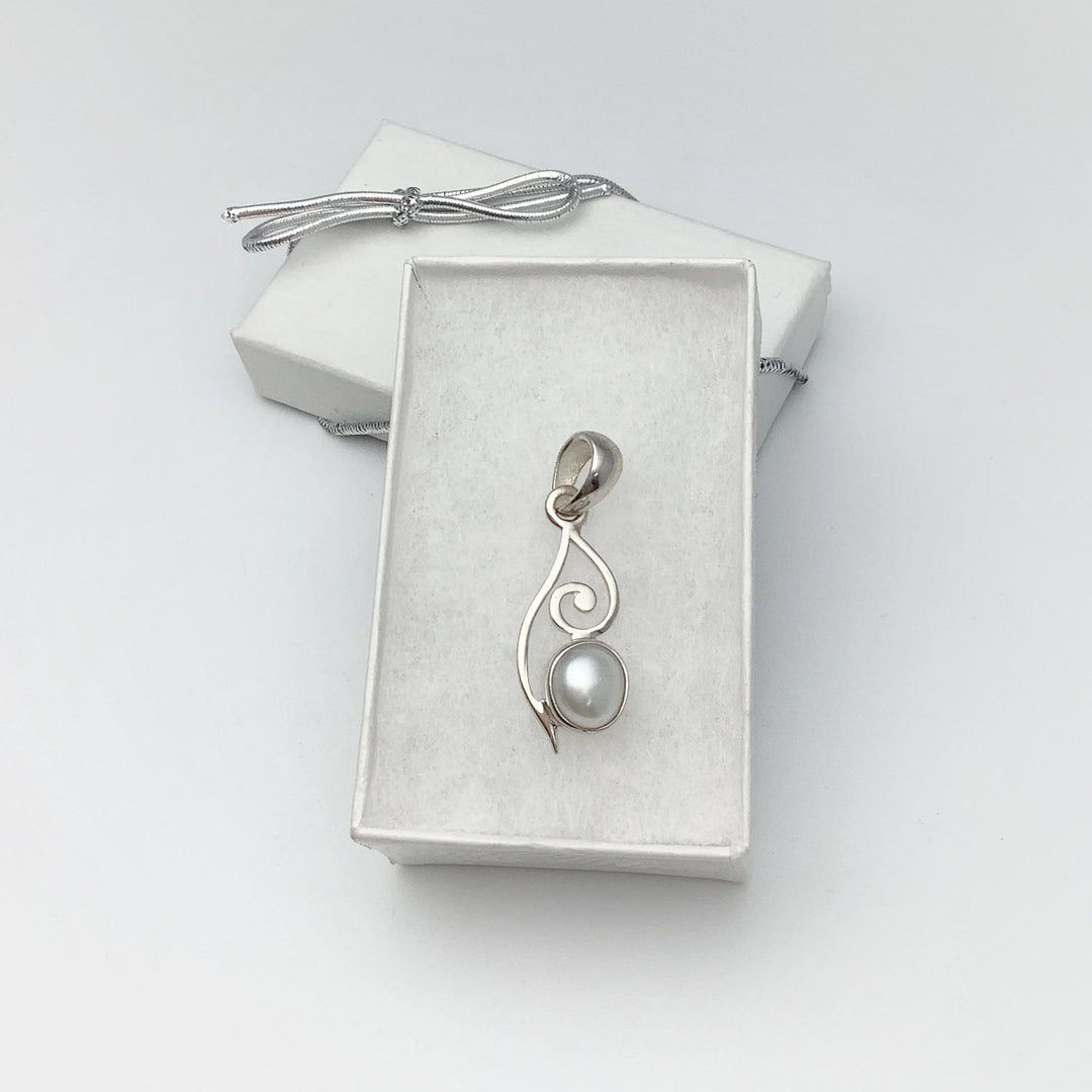 Pearl Pendant - Rocks and Gems Canada