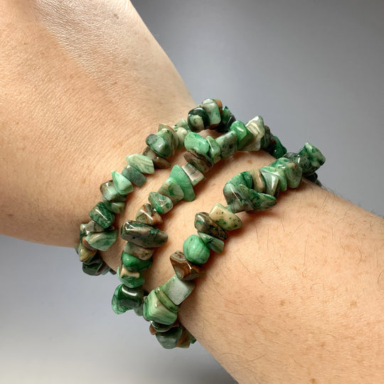 Green Crazy Lace Agate Chip Beaded Bracelet - Rocks and Gems Canada