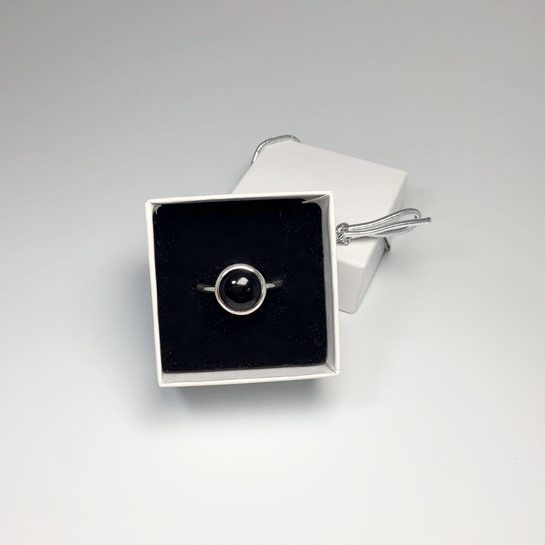 Black Onyx Ring - Rocks and Gems Canada