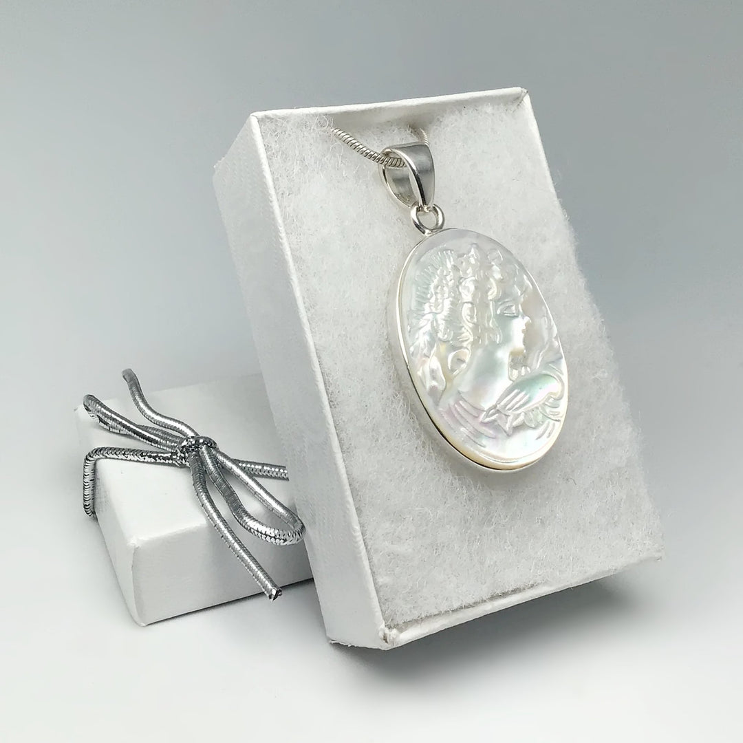 Mother of Pearl Cameo Pendant - Rocks and Gems Canada