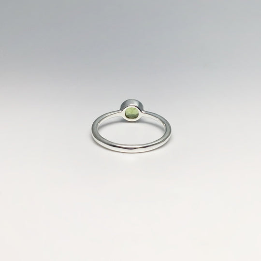 Peridot Ring - Rocks and Gems Canada