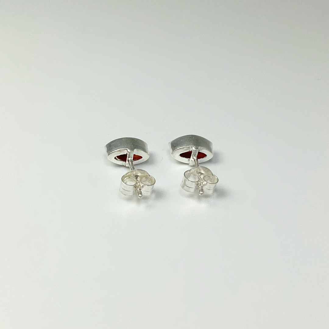 Garnet Stud Earrings - Rocks and Gems Canada