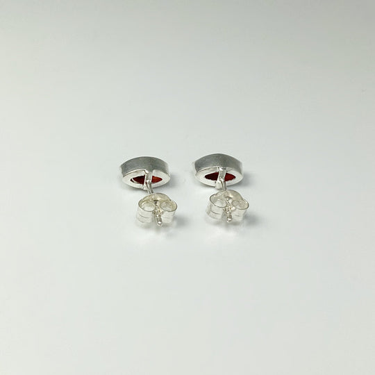 Garnet Stud Earrings - Rocks and Gems Canada