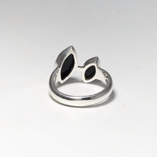 Black Onyx Ring - Rocks and Gems Canada