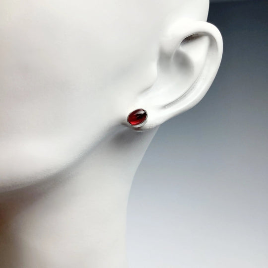 Garnet Stud Earrings - Rocks and Gems Canada