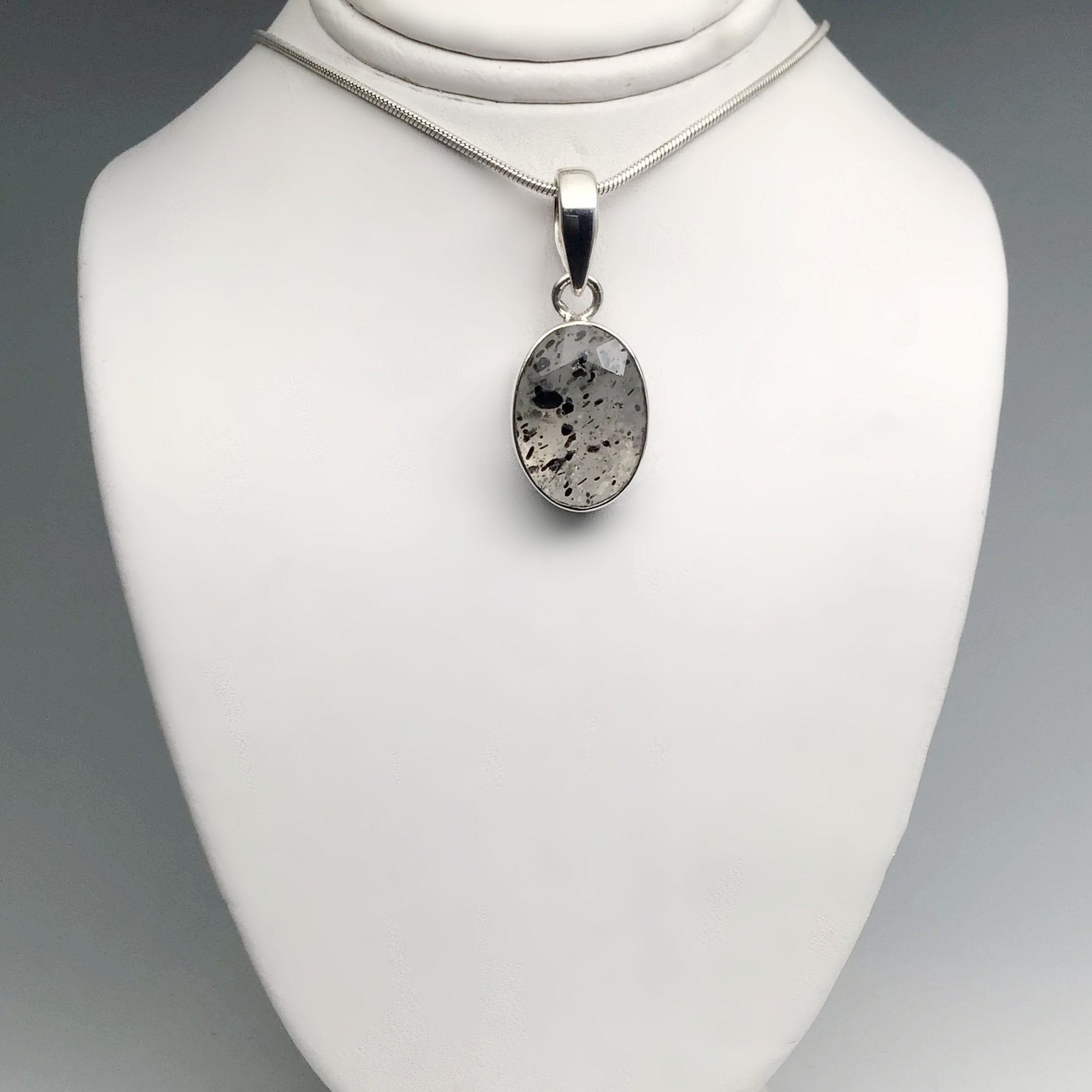 Dendritic Agate Pendant - Rocks and Gems Canada