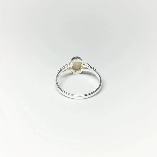 Freshwater Pearl Ring - Rocks and Gems Canada