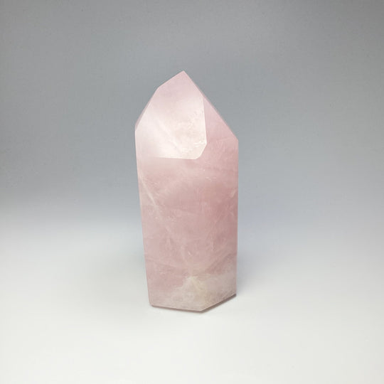Rose Quartz Point - Rocks and Gems Canada