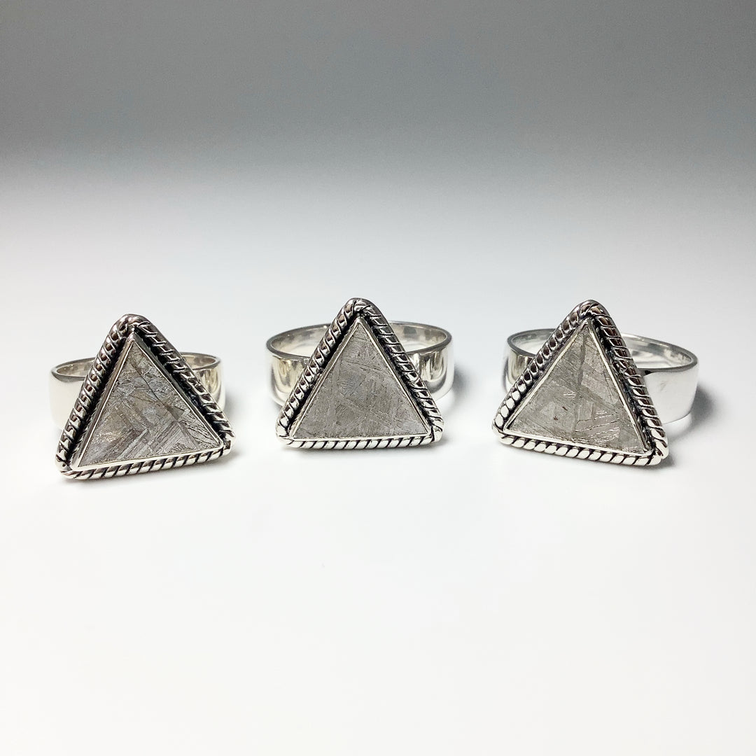 Muonionalusta Meteorite Triangle Setting Ring - Rocks and Gems Canada