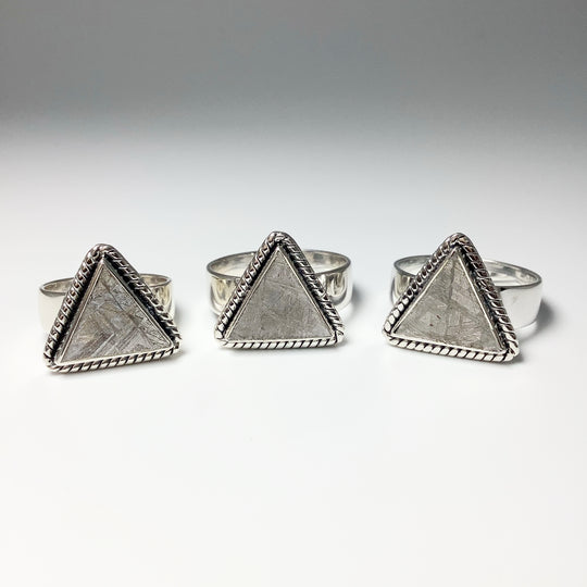 Muonionalusta Meteorite Triangle Setting Ring - Rocks and Gems Canada