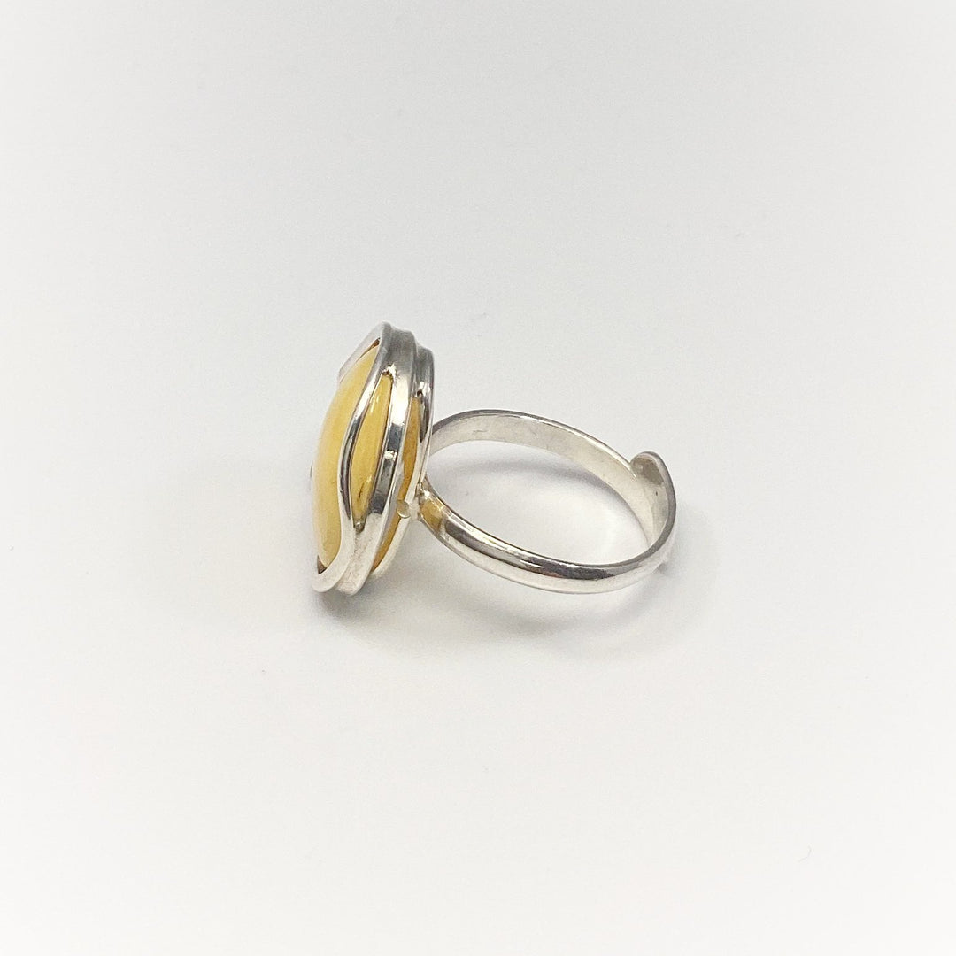 Butterscotch Amber Ring - Rocks and Gems Canada