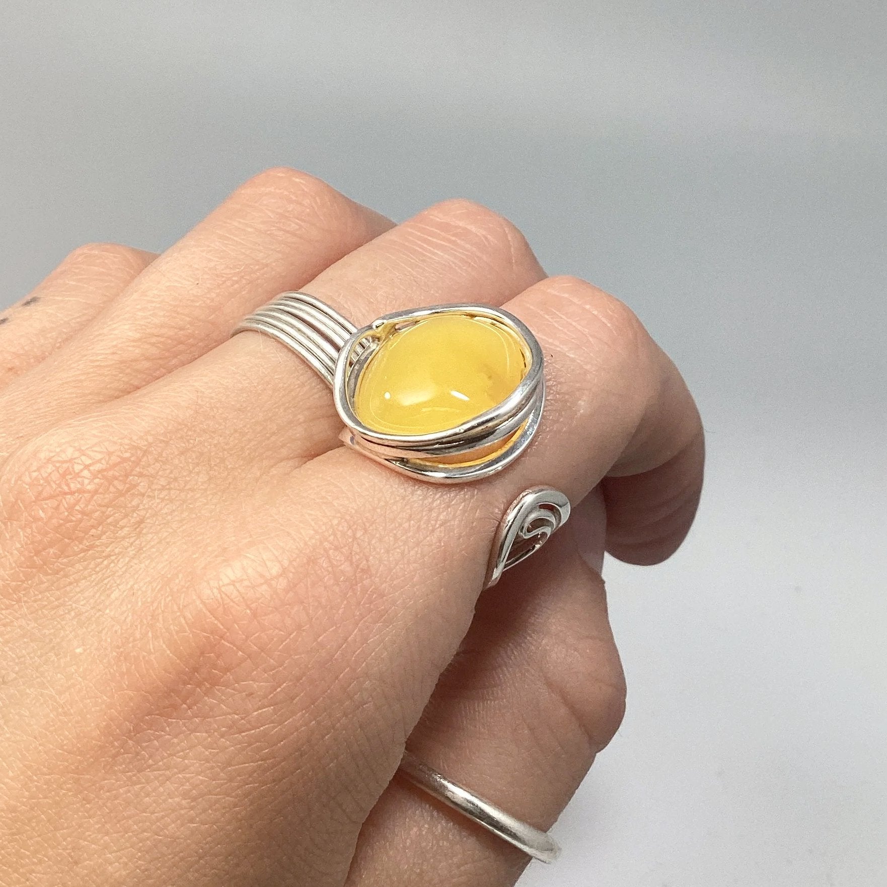 Butterscotch Amber Ring - Rocks and Gems Canada