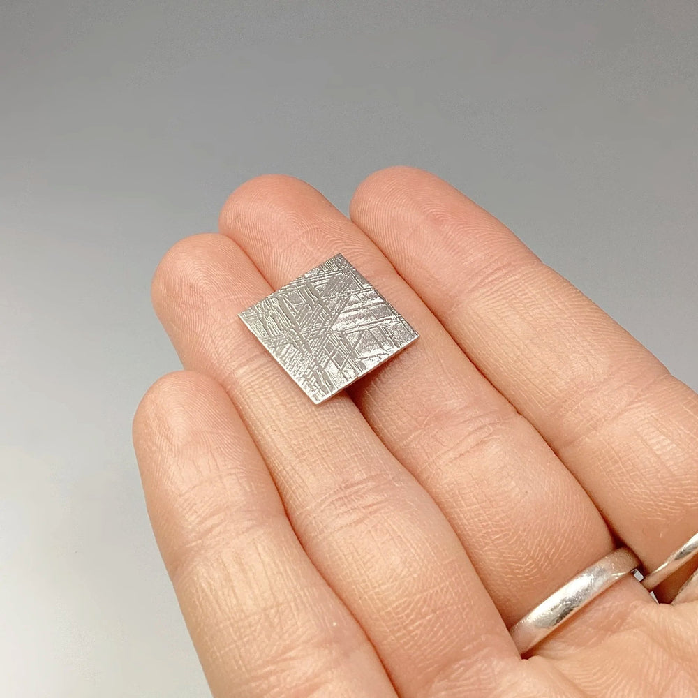 Muonionalusta Meteorite Slice - Rocks and Gems Canada