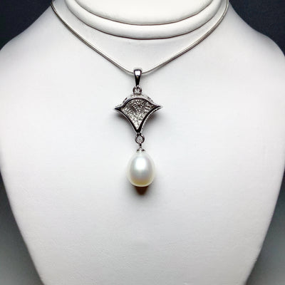 Pearl Pendant