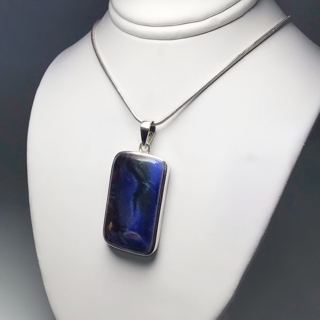 Sugilite Pendant - Rocks and Gems Canada