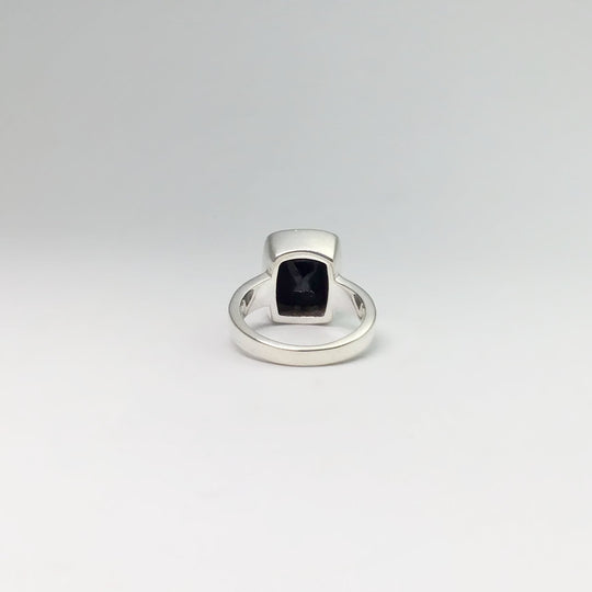 Black Onyx Ring - Rocks and Gems Canada