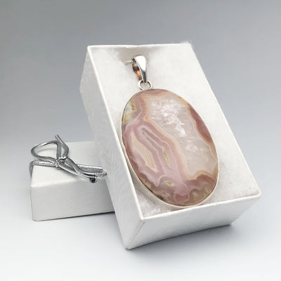 Laguna Agate Pendant