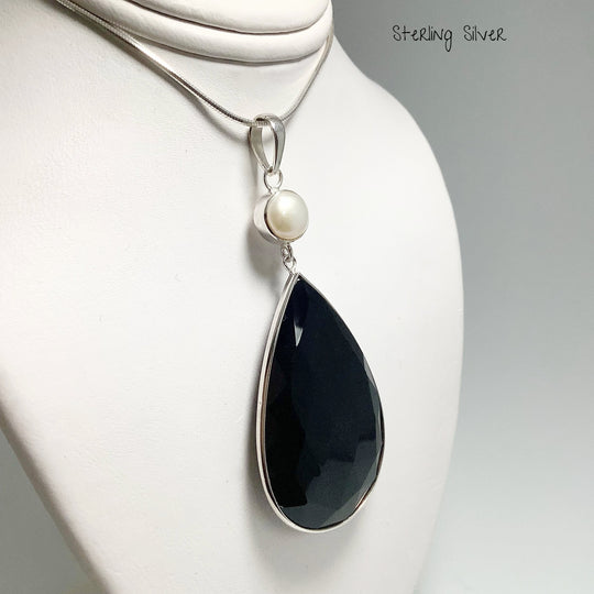 Faceted Black Onyx and Pearl Pendant - Rocks and Gems Canada