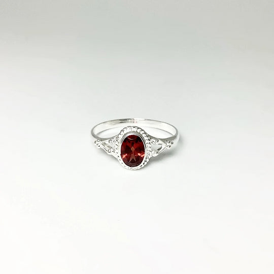 Garnet Ring - Rocks and Gems Canada