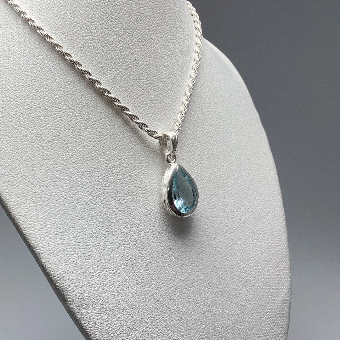 Blue Topaz Pendant - Rocks and Gems Canada