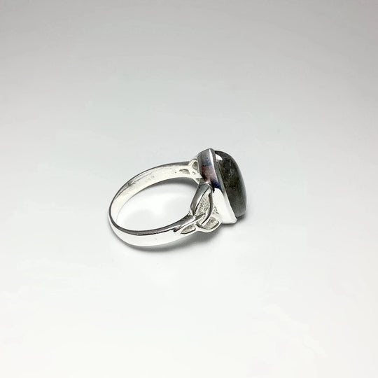 Labradorite Ring - Rocks and Gems Canada