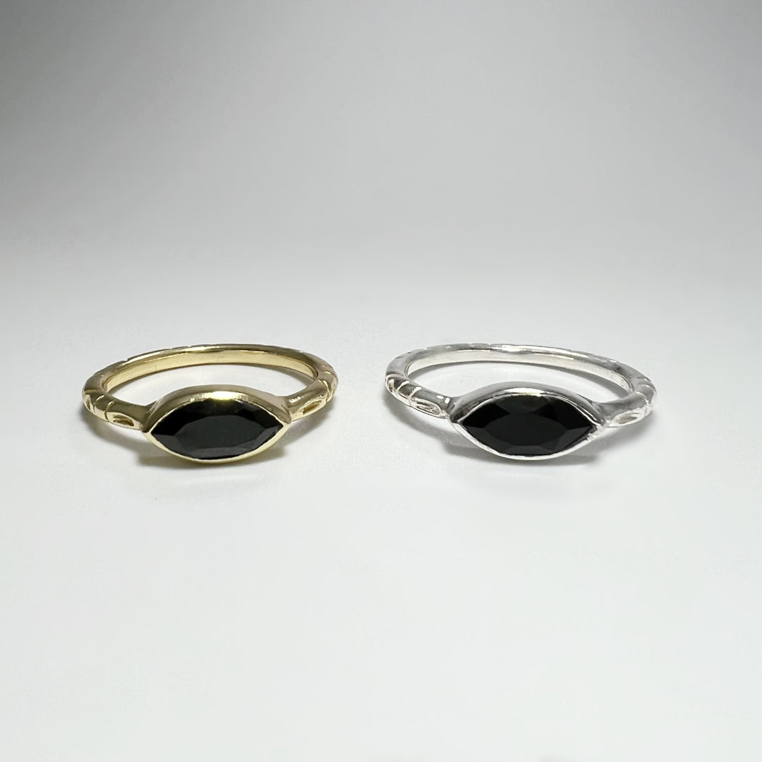Black Onyx Ring - Rocks and Gems Canada