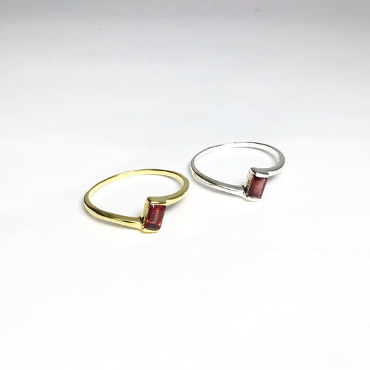 Garnet Ring - Rocks and Gems Canada